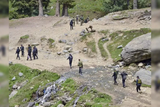 Pahalgam Terror Attack: Pakistani Army fire at LoC escalates tensions during key diplomatic events.