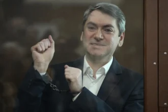 Russia election monitor sentenced